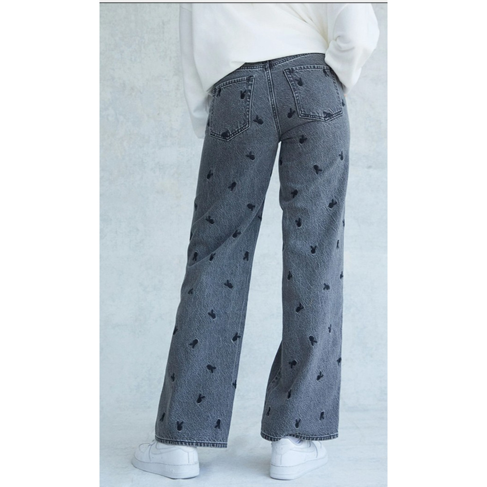 Playboy PacSun Women’s Jeans Size 26 Black/Gray Denim Embroidered Bunnies YTK - Picture 2 of 10